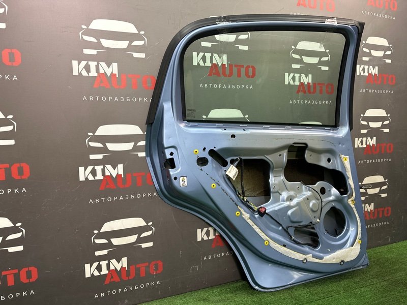 Дверь Fiat Punto