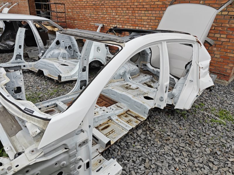 Стойка крыши (банан) Kia Sportage 3 2014 SL