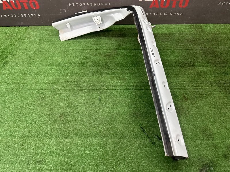 Стойка лобового стекла (банан) Hyundai Creta 2017 GS