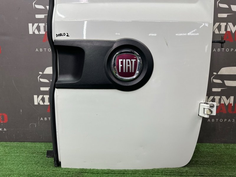 Дверь распашная Fiat Doblo