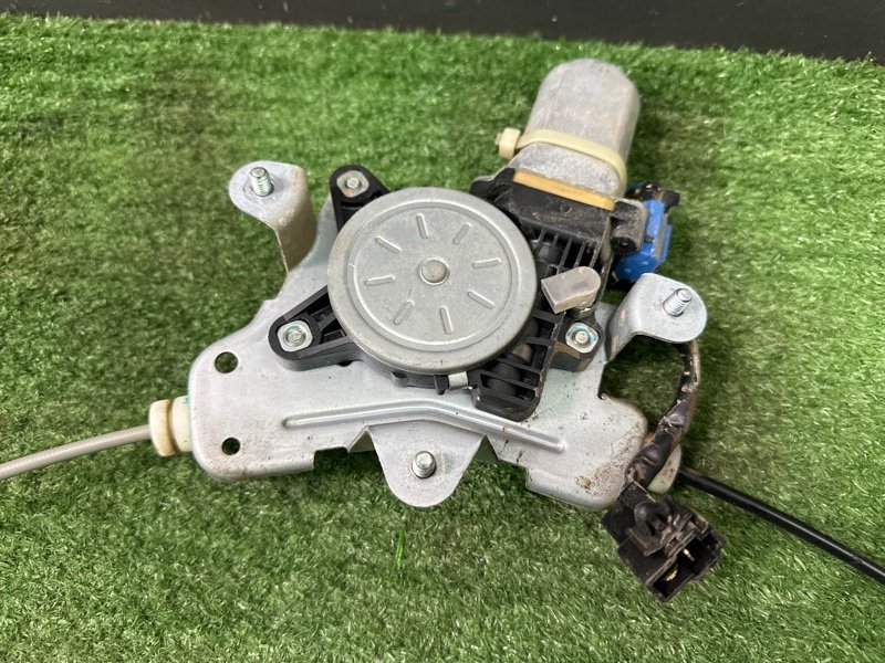 Механизм стеклоподъёмника с мотором Chevrolet Captiva C100