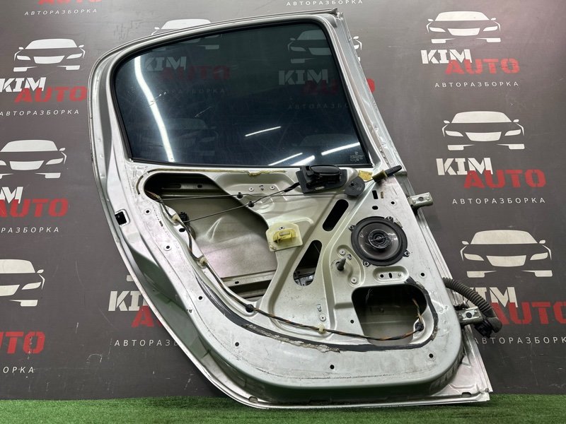Дверь Peugeot 206