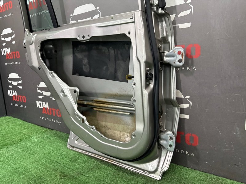 Дверь Ford Fusion