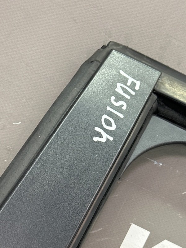 Дверь Ford Fusion