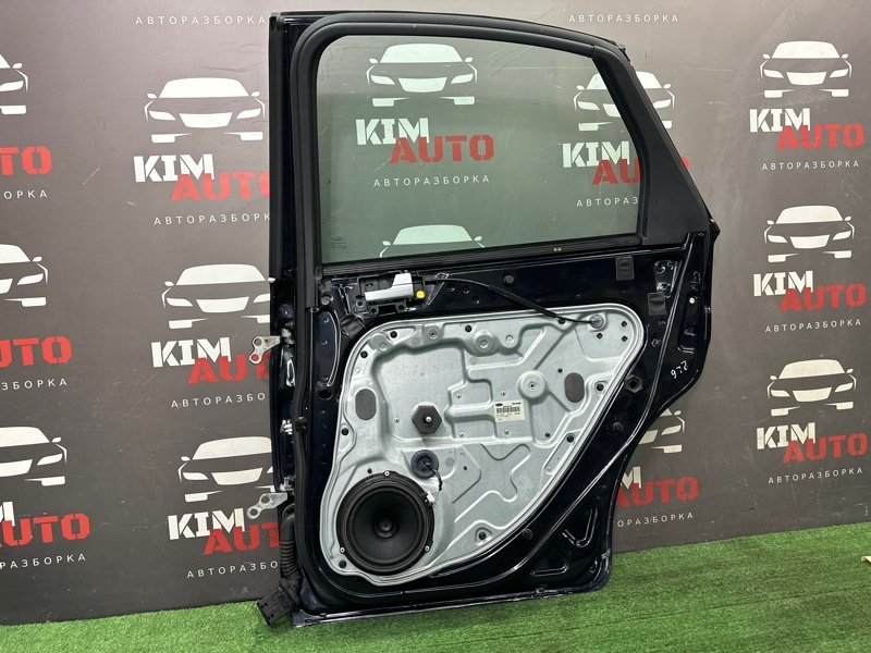 Дверь в сборе Ford Focus 2