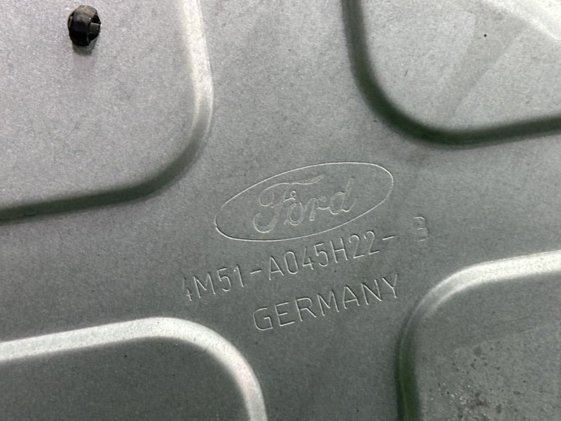 Дверь в сборе Ford Focus 2