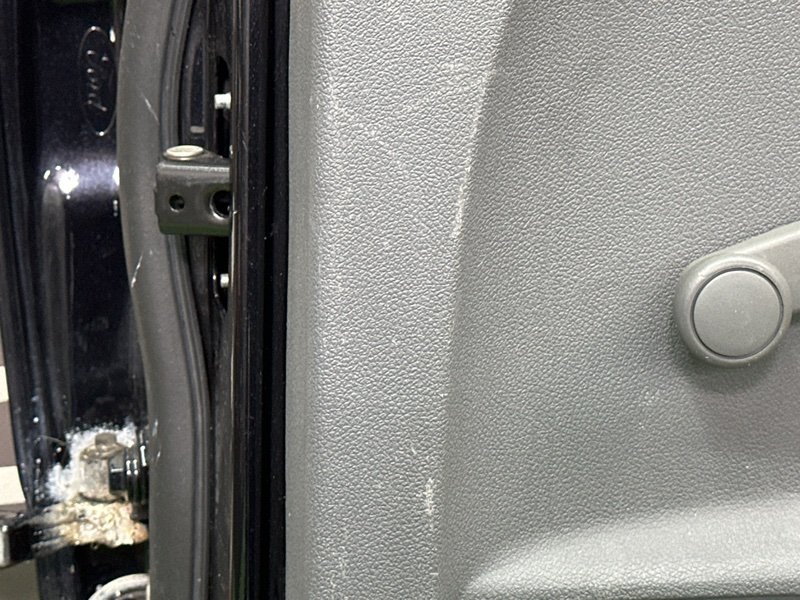 Дверь в сборе Ford Focus 2