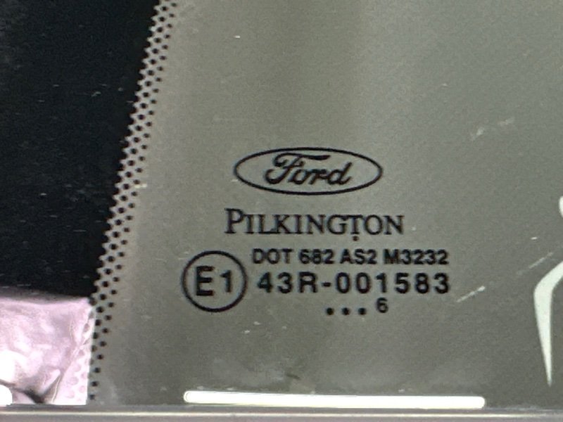 Дверь Ford Fusion