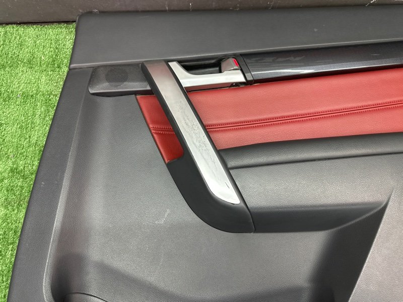 Обшивка двери Chevrolet Captiva C100