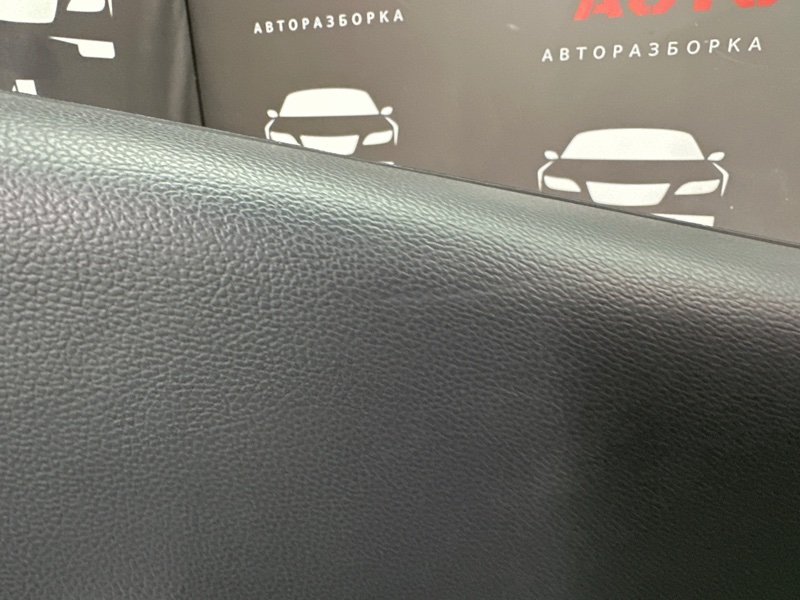 Обшивка двери Chevrolet Captiva C100