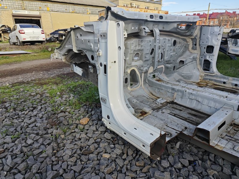 Четверть (лонжерон) Kia Sportage 3 2014 SL