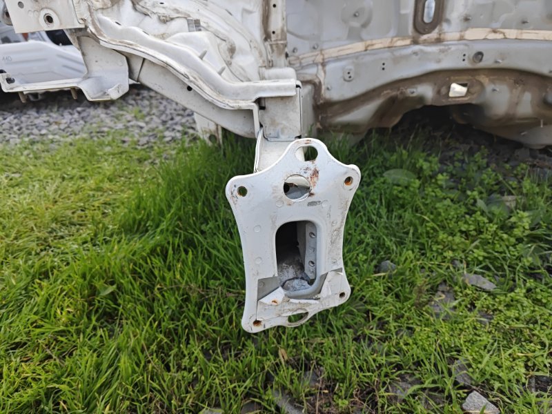 Четверть (лонжерон) Kia Sportage 3 2014 SL