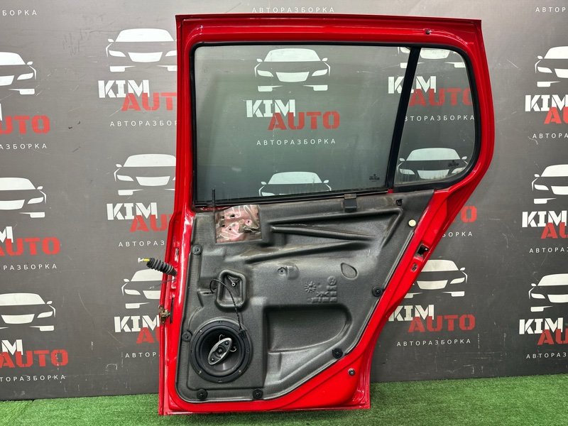 Дверь Volkswagen Polo 3 HB