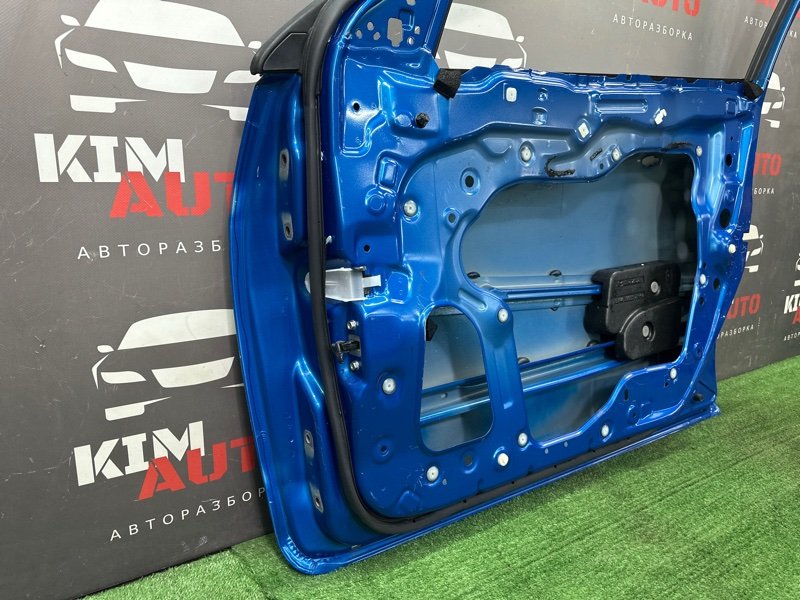 Дверь Mazda 3 BL