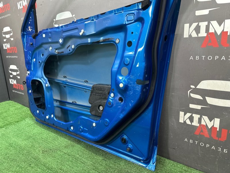 Дверь Mazda 3 BL