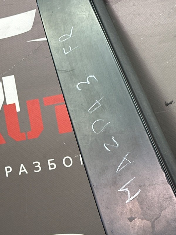 Дверь Mazda 3 BL