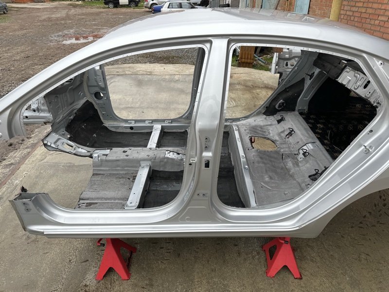 Порог со стойкой Hyundai Solaris 2 2021 HCR