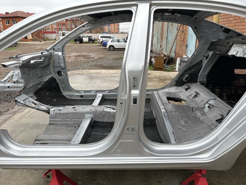 Порог со стойкой Hyundai Solaris 2 2021 HCR