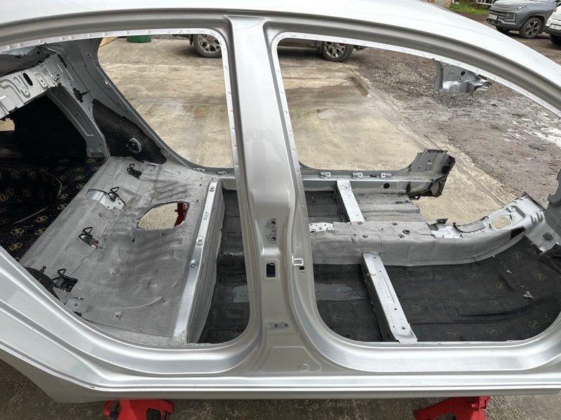 Порог со стойкой Hyundai Solaris 2 2021 HCR