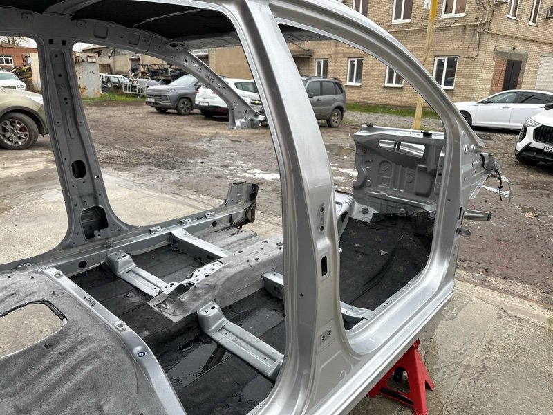 Порог со стойкой Hyundai Solaris 2 2021 HCR