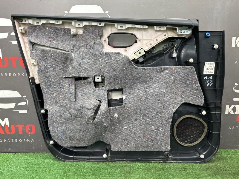 Обшивка двери Nissan Murano 2008 Z51