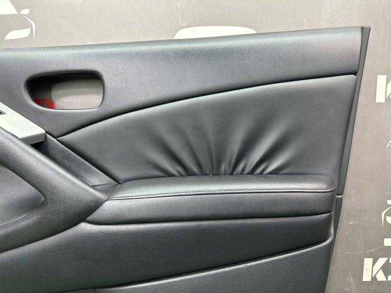 Обшивка двери Nissan Murano 2008 Z51