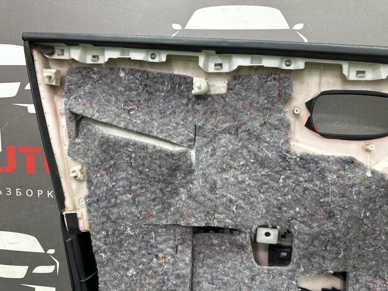 Обшивка двери Nissan Murano 2008 Z51