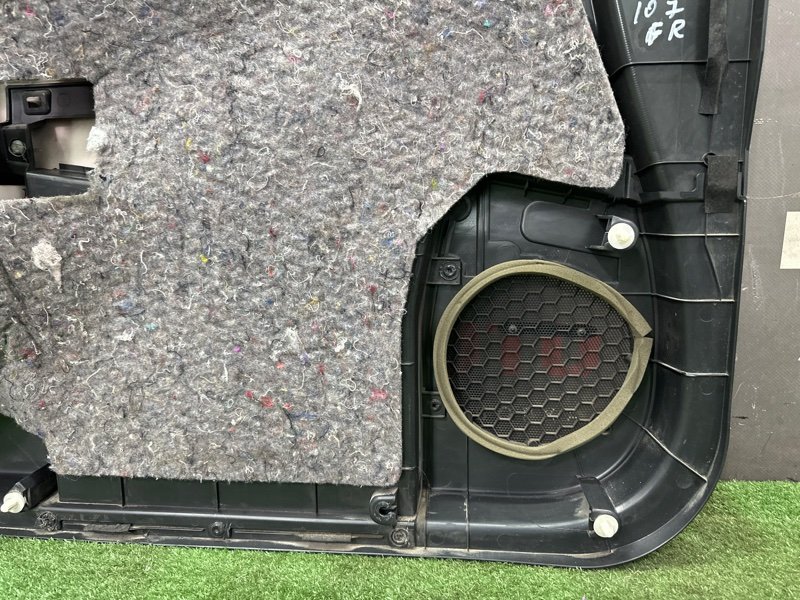 Обшивка двери Nissan Murano 2008 Z51