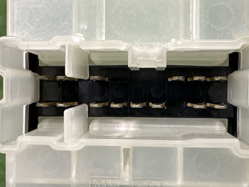 Блок управления стеклоподъемниками Nissan Murano 2008 Z51