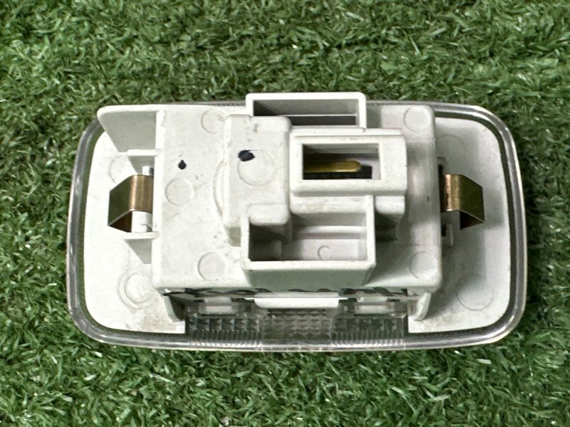 Плафон обшивки двери Nissan Murano 2008 Z51