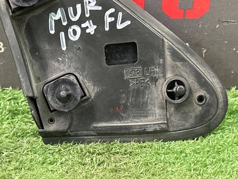 Накладка крыла Nissan Murano 2008 Z51