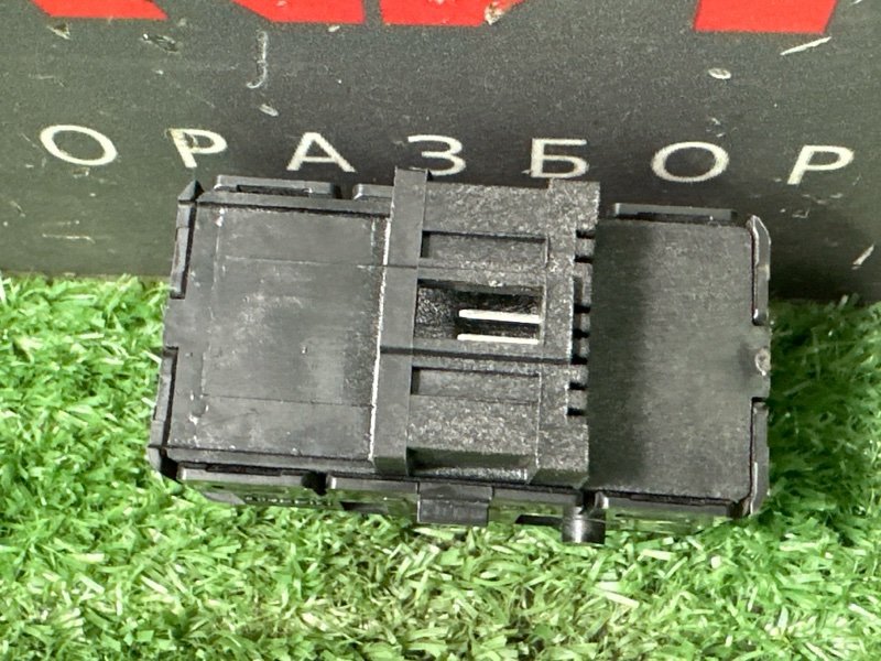 Кнопка памяти сиденья Nissan Murano 2008 Z51