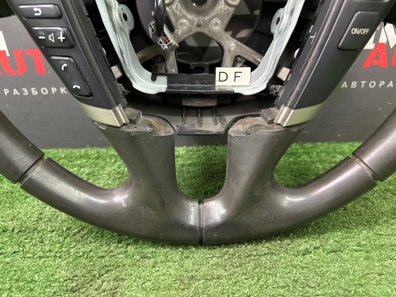 Руль с кнопками Nissan Murano 2008 Z51