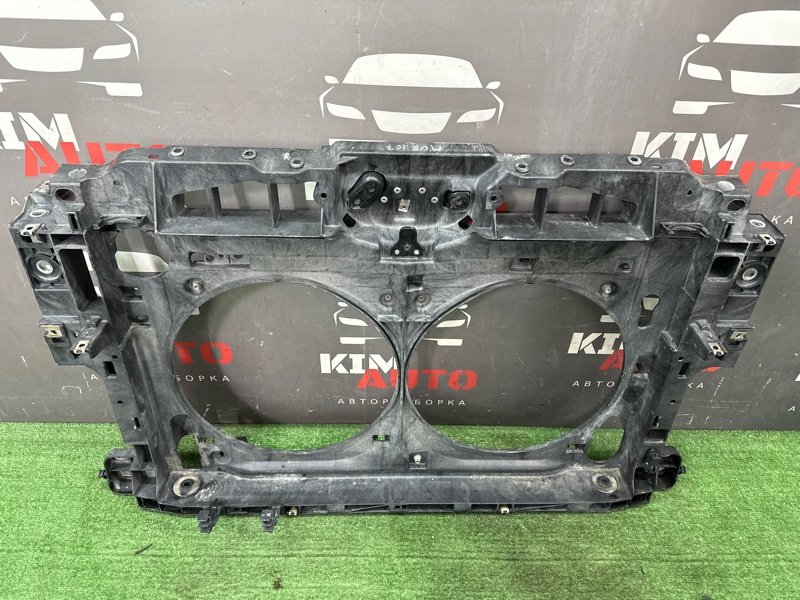 Панель передняя(телевизор) Nissan Murano 2008 Z51