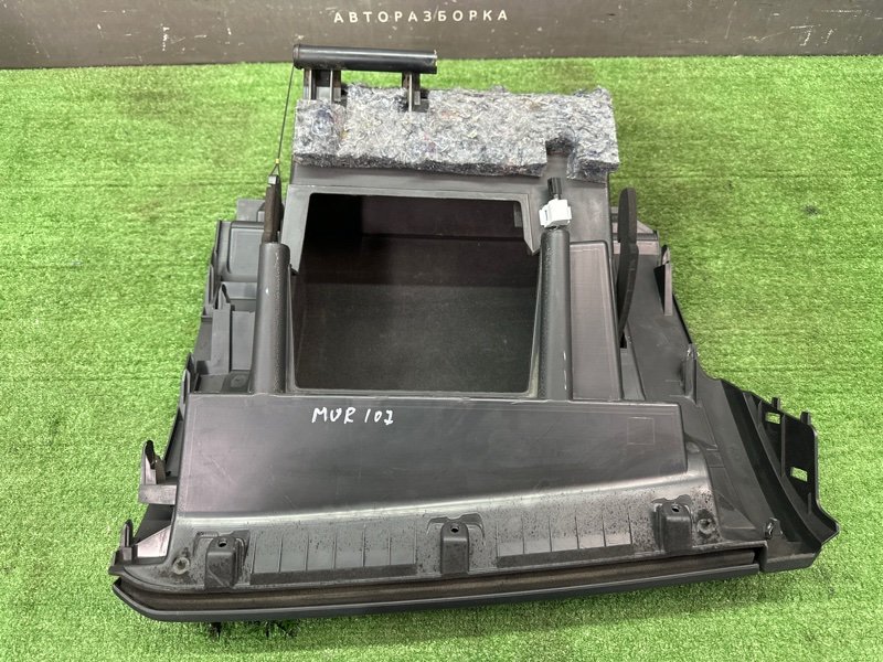 Бардачок нижний Nissan Murano 2008 Z51