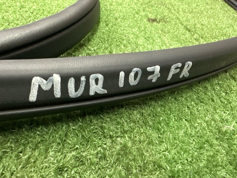 Уплотнитель проема двери Nissan Murano 2008 Z51