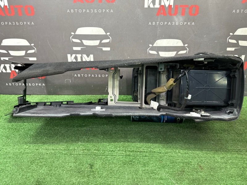 Центральная Консоль с подлокотником Nissan Murano 2008 Z51