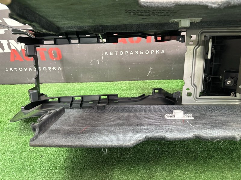 Центральная Консоль с подлокотником Nissan Murano 2008 Z51