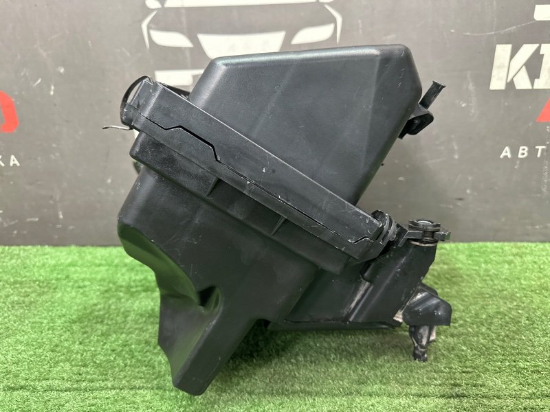 Корпус воздушного фильтра Nissan Murano 2008 Z51