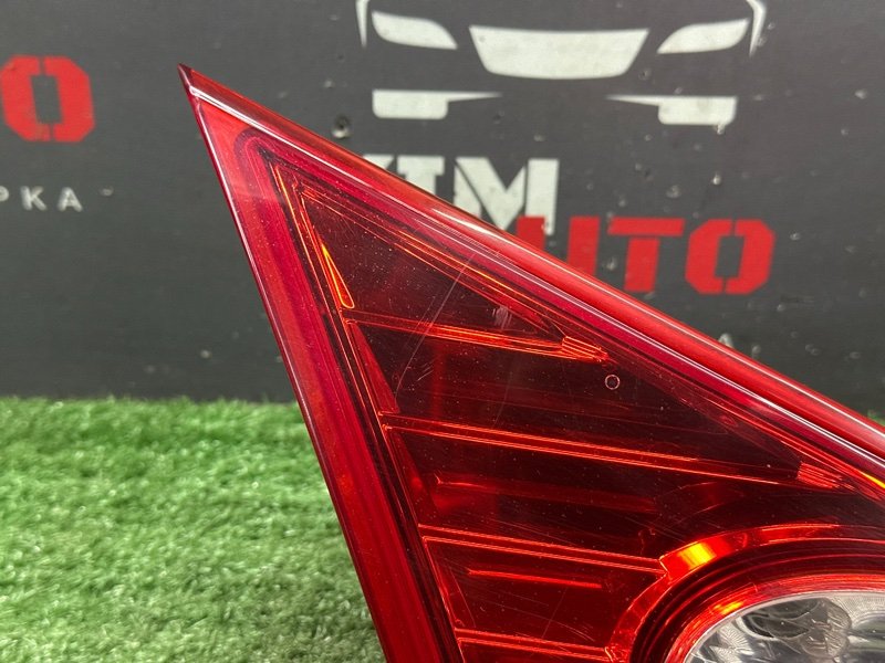 Фонарь в крышку багажника Nissan Murano 2008 Z51