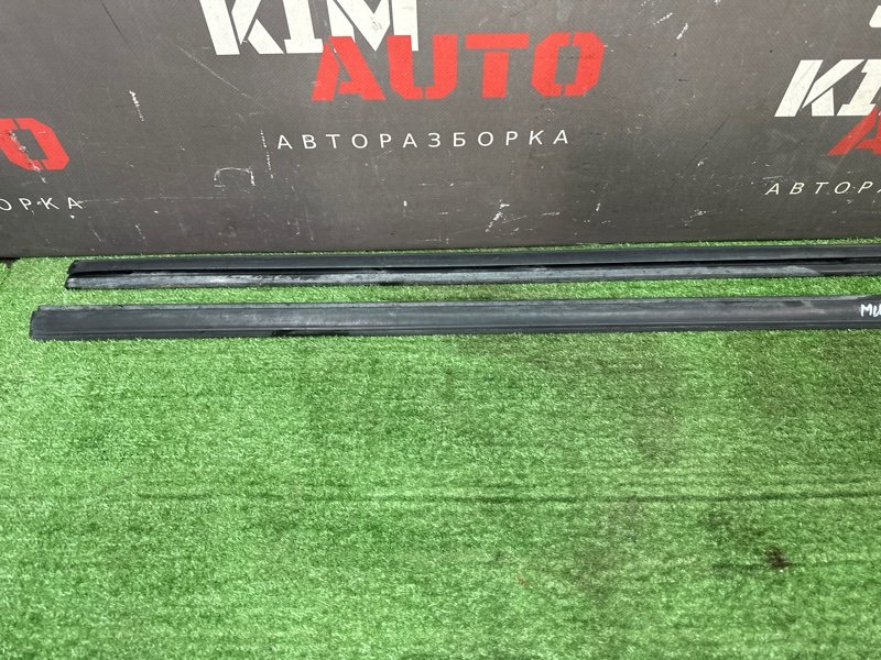 Молдинг порога Nissan Murano 2008 Z51