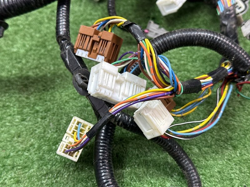 Проводка моторного отсека с блоком предохранителей Nissan Murano 2008 Z51