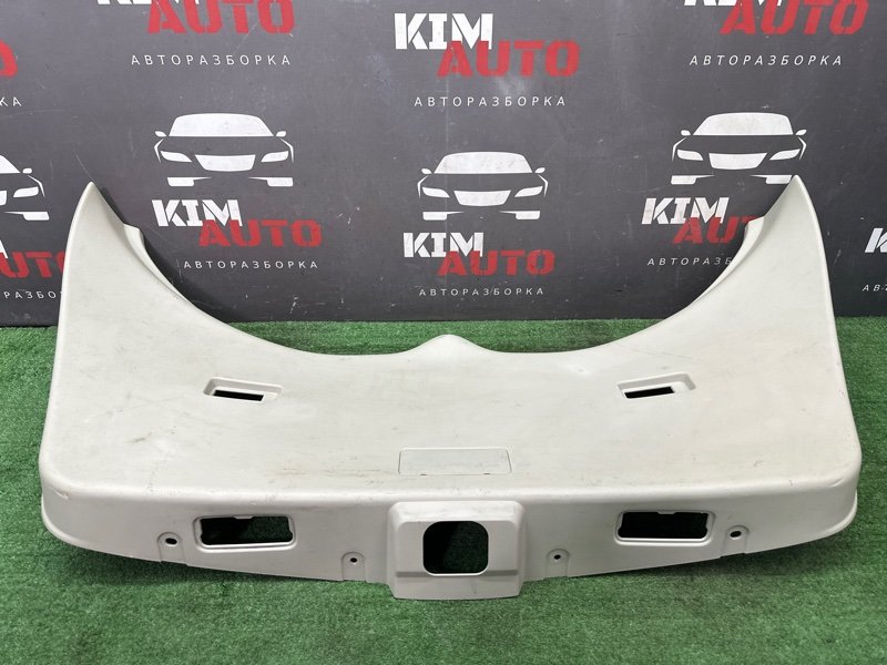 Обшивка крышки багажника Nissan Murano 2008 Z51