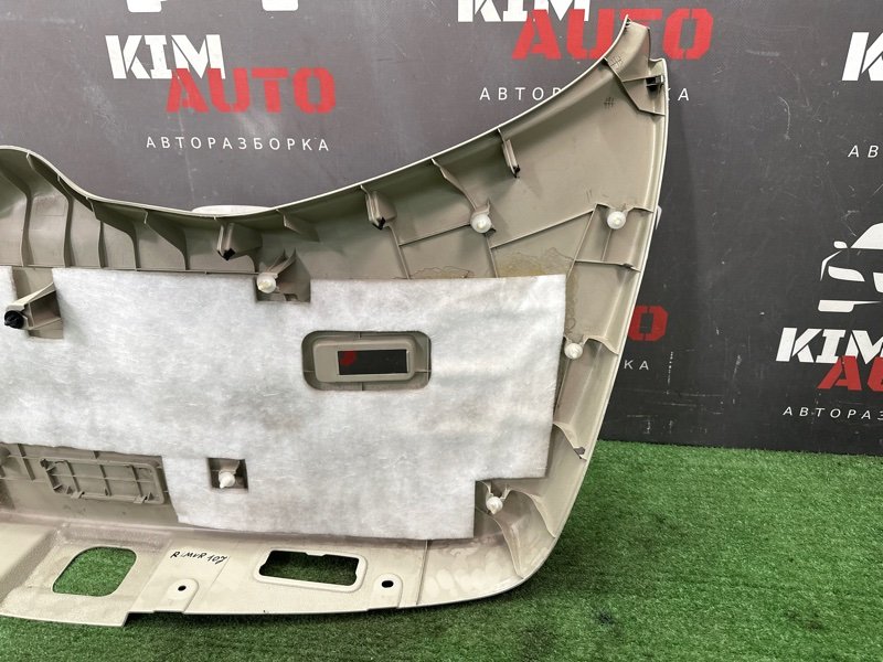 Обшивка крышки багажника Nissan Murano 2008 Z51