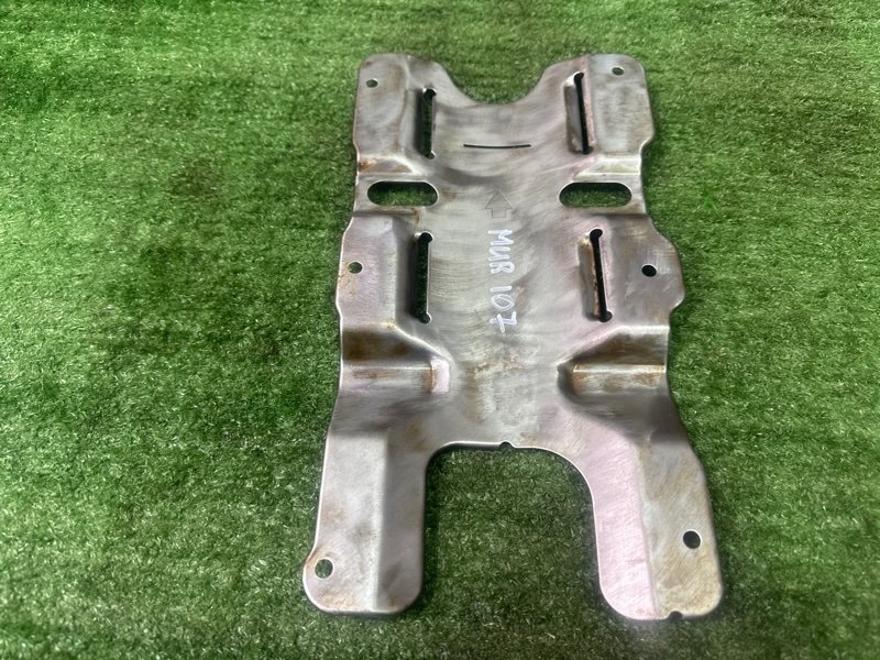 Маслоотражатель Nissan Murano 2008 Z51