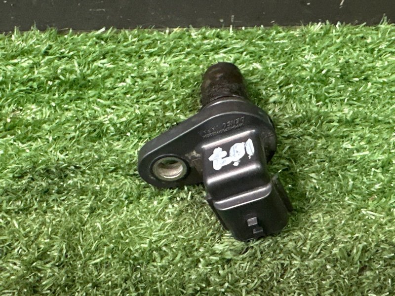 Датчик распредвала Nissan Murano 2008 Z51