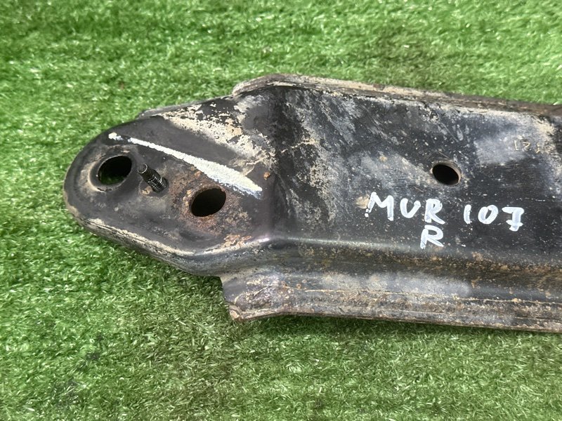 Кронштейн переднего подрамника Nissan Murano 2008 Z51