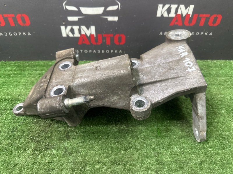 Кронштейн опоры двигателя Nissan Murano 2008 Z51