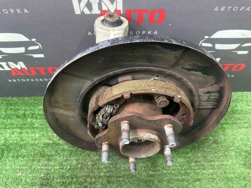 Кулак поворотный Nissan Murano 2008 Z51