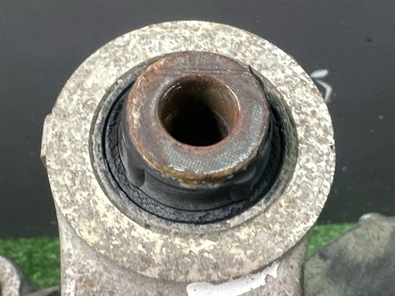 Кулак поворотный Nissan Murano 2008 Z51